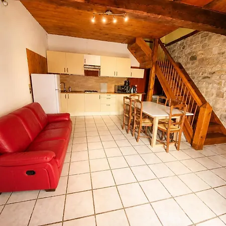 Holiday home Maison En Plein Coeur De Castelnau-de-Montmiral